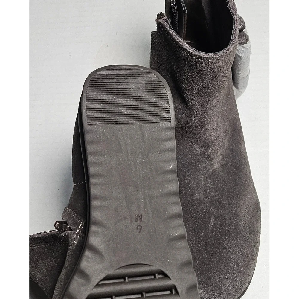 Vaneli Sport Dommie Brown Suede Ankle Boots Side Zip Wedge Booties‎ Womens 6M